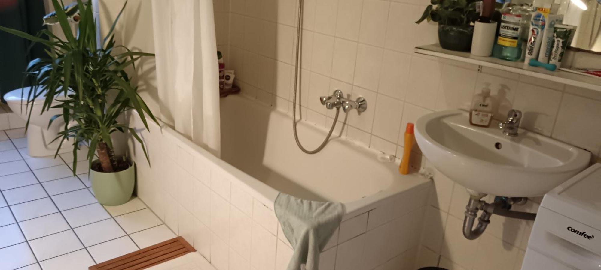 Private Bedroom Near Alexanderplatz In Sharing Apartment Berlin Eksteriør bilde